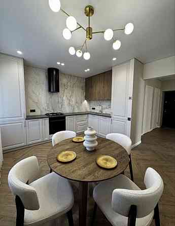 Сдам 2 к.кВ, Ворошиловский район, площадь Конституции, Набережная Донецк