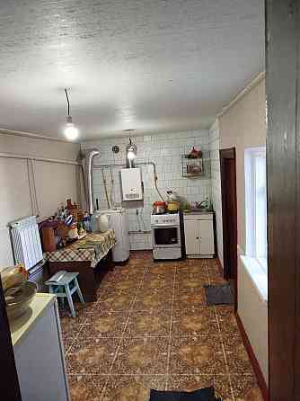 Продам дом с газом в центре Донецка возле оцкб. Донецк