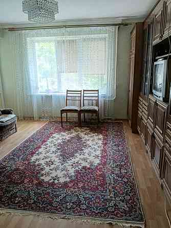 Продам 2х-комнатную с мебелью и б\т. Донецк