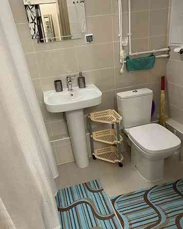 Сдаю однокомнатную квартиру 40.0 м² этаж 4 город Донецк, Киевский район, улица Щорса Донецк