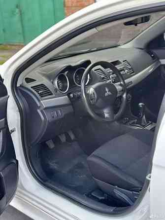Mitsubishi Lancer 2010 Енакиево