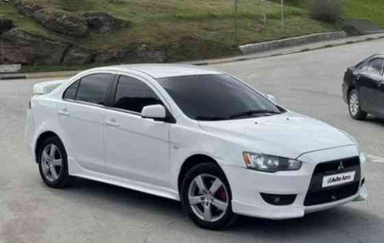 Mitsubishi Lancer 2010 Енакиево