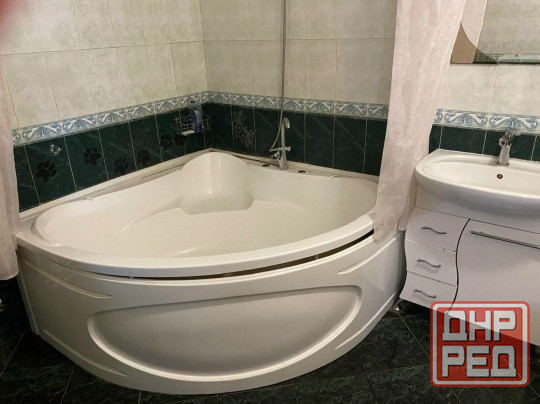 Сдаётся трёхкомнатная квартира в Пролетарском районе Донецк - изображение 1