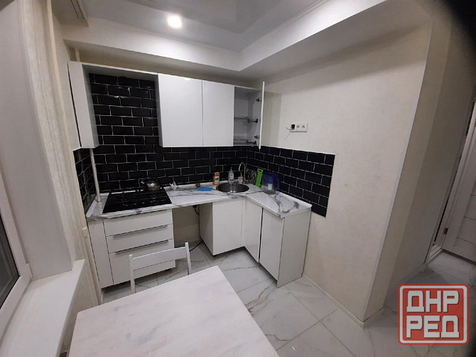 1-ка в Калининском районе, улица Капитана Ратникова Донецк - изображение 3