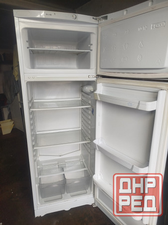 Холодильник Indesit Донецк - изображение 2
