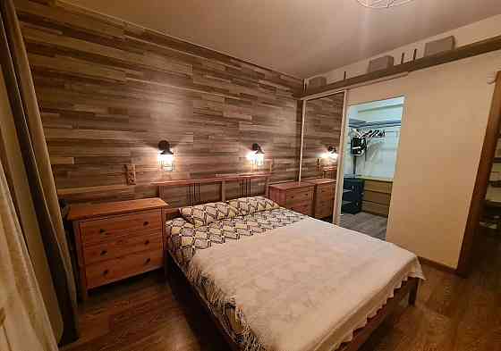 Ворошиловском районе, возле Золотого кольца, Гринплазы и мвд Донецк