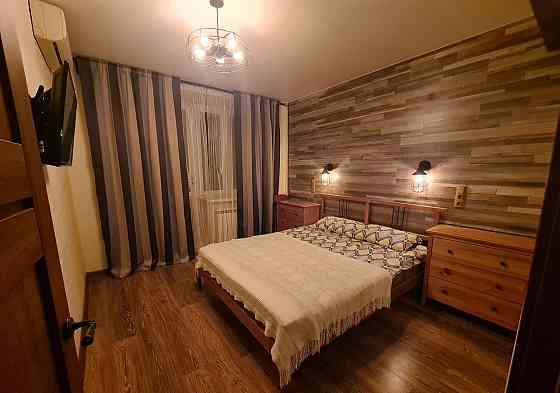 Ворошиловском районе, возле Золотого кольца, Гринплазы и мвд Донецк