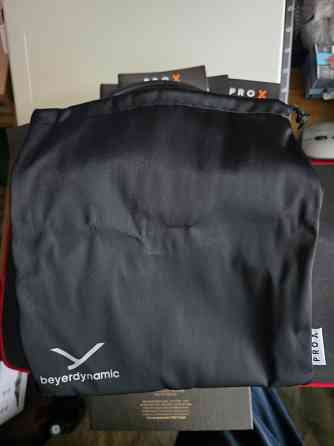 Продаю наушники Beyerdynamic DT 900 PRO X Макеевка