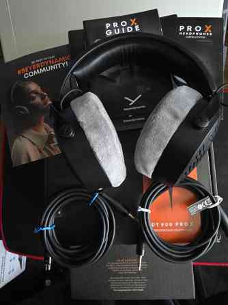 Продаю наушники Beyerdynamic DT 900 PRO X Макеевка