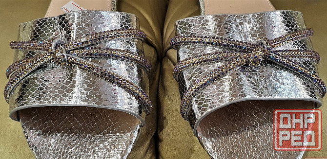 Шлепки женские Италия р39 серебро Донецк - изображение 5