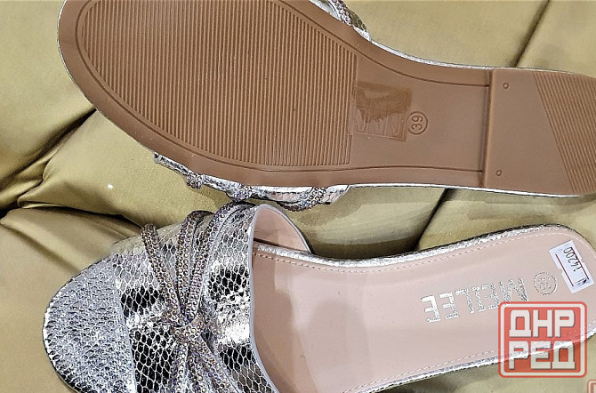 Шлепки женские Италия р39 серебро Донецк - изображение 6