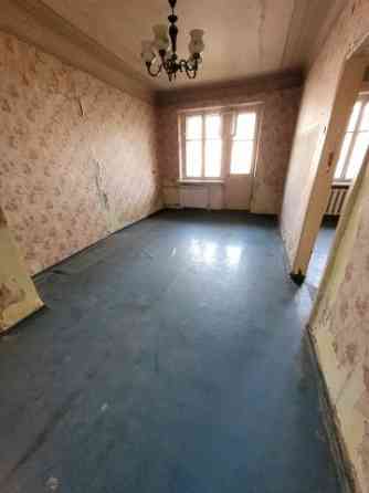 Продам 2кк квартиру в центре Луганска Луганск