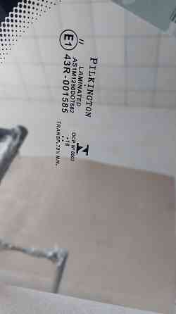 Стекло лобовое BMW E34 Донецк