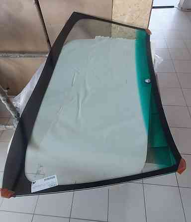 Стекло лобовое BMW E34 Донецк