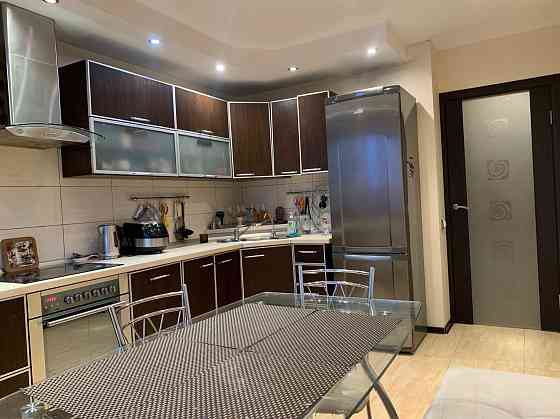 Сдаётся двухкомнатную квартиру, ул.Буденного Вертикальная . Газов Донецк