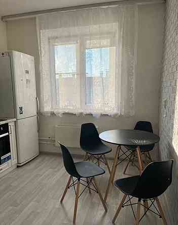 Сдам двухкомнатную квартиру, ул. Шахтостроителей Площадь кварти Донецк