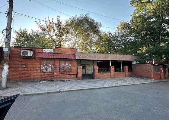 Продажа нежилого помещения г.Макеевка Кировский район ( ориентир дк Кирова на остановке) Макеевка