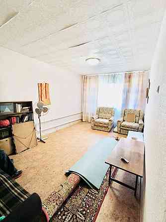 3-х комн. в жилом состоянии. Этаж 1/9. Бульвар Шахтостроителей/Калининский рынок. Донецк