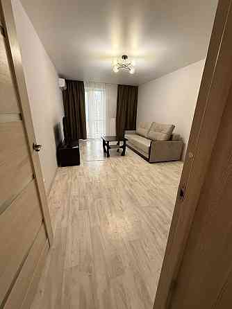 Сдам 2-х к.кв новострой в центре города Мариуполь