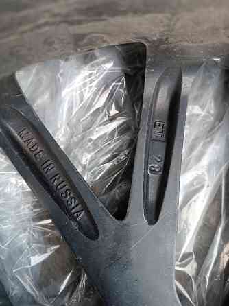 Продам комплект дисков и шин Донецк