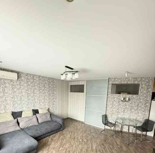 Сдам просторную светлую 1-комн.квартиру в Донецке Донецк