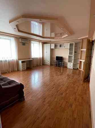 Видовая 3-х комнатная квартира бульвар Школьный Донецк