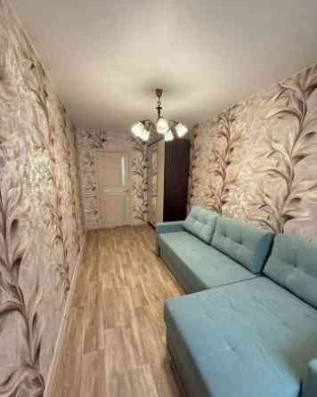 Сдаётся двухкомнатная квартира, общей площадью 50 кв. м., расположена в Калининском районе Азотный . Донецк