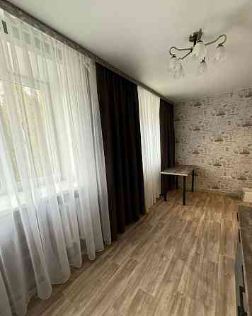 Сдаётся двухкомнатная квартира, общей площадью 50 кв. м., расположена в Калининском районе Азотный . Донецк