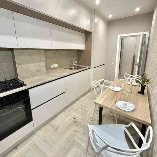 Сдаю двухкомнатную квартиру 42.0 м² этаж 2/10 город Донецк, Киевский Донецк