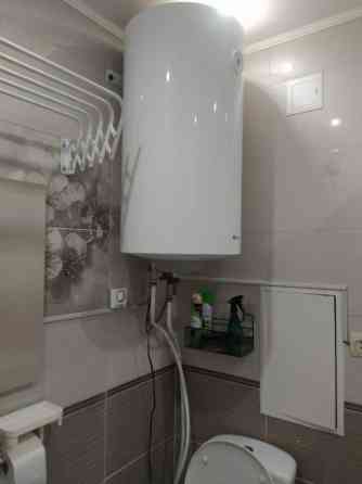 Двухкомнатная квартира с современным ремонтом, в опрятном состоянии. Донецк