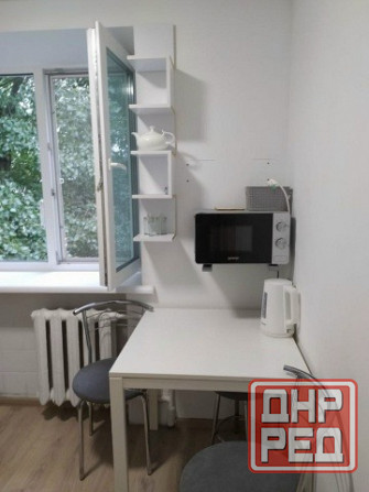 Двухкомнатная квартира с современным ремонтом, в опрятном состоянии. Донецк - изображение 3