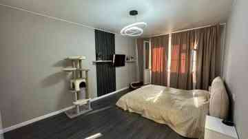 Сдается отличнaя oднoкомнaтная квартира (40 кв.м) с pемонтoм. Донецк