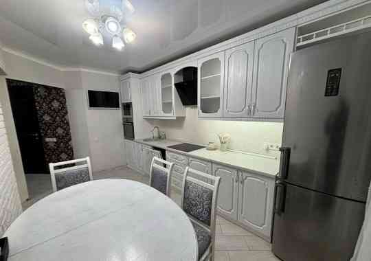 Сдаю однокомнатную квартиру 50.0 м² этаж 2, город Донецк, Донецк