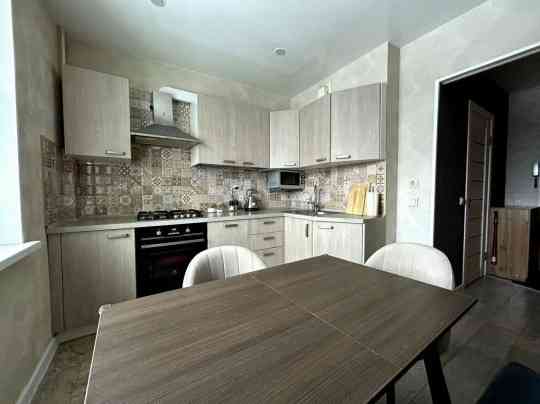 Сдам Однокомнатную квартиру в Ленинском районе (ориентир Цирк) Донецк