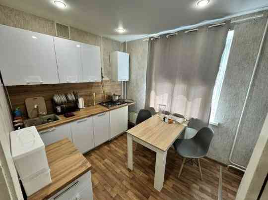 Сдаётся просторная, однокомнатная квартира со свежим ремонтом Донецк