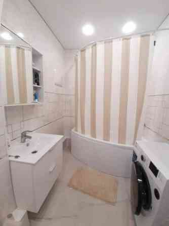 Сдам двухкомнатную квартиру в Донецке, Калининский район, бул. Шахтостроителей. Донецк