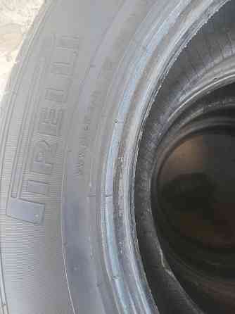 Продаю комплект резины 225 65 17 Донецк