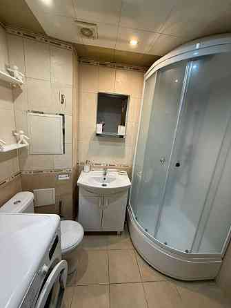 Сдается тихая, светлая трехкомнатная квартира в Калининском районе Донецк