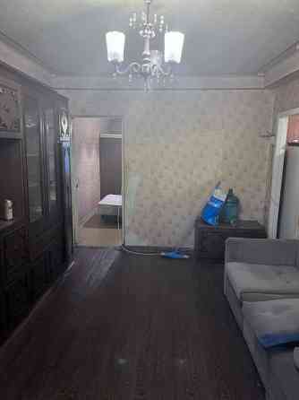 Продаю 2-х комнатную квартиру в Калининском районе, бул. Шевченко Донецк