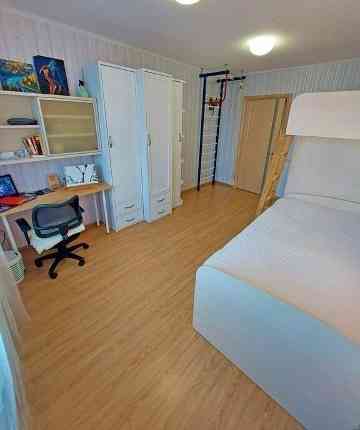 Сдается просторная 3-к квартира в Кировском районе (ул. Островского) Донецк