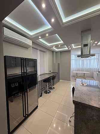 Сдам 3х- комнатную квартиру в новострое, центр Донецка. Донецк