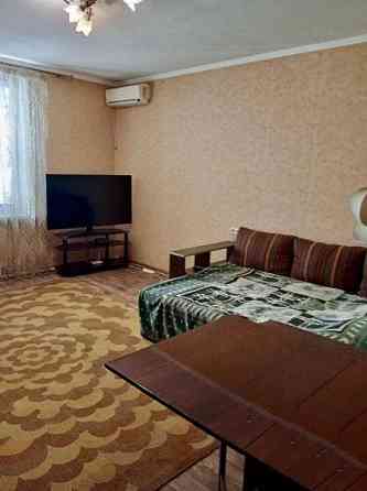 Продаю 2-х комнатную квартиру в Ленинском районе, ул. Луговцова, оцкб Донецк