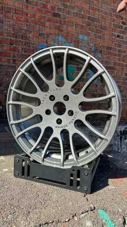 Продам Диски с Резиной r19 Донецк