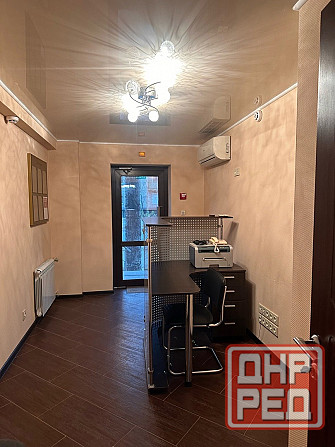 Сдам офис 50 м2, в центре города, Розы Люксембург пересечение Гринкевича, ниже драмтеатра Донецк - изображение 2