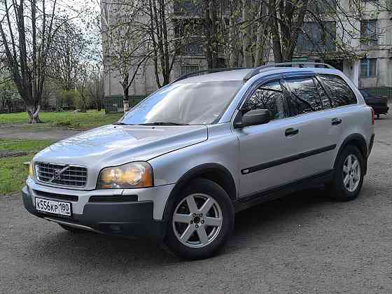 Продам полноприводный Volvo XC 90 с 2.5 бензиновым мотором на автомате в очень богатой комплектации. Енакиево