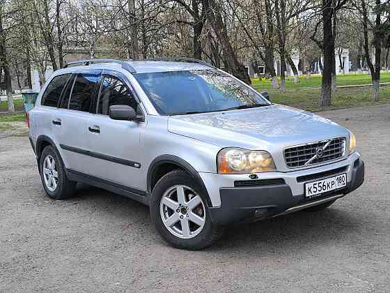 Продам полноприводный Volvo XC 90 с 2.5 бензиновым мотором на автомате в очень богатой комплектации. Енакиево