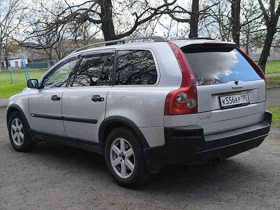 Продам полноприводный Volvo XC 90 с 2.5 бензиновым мотором на автомате в очень богатой комплектации. Енакиево