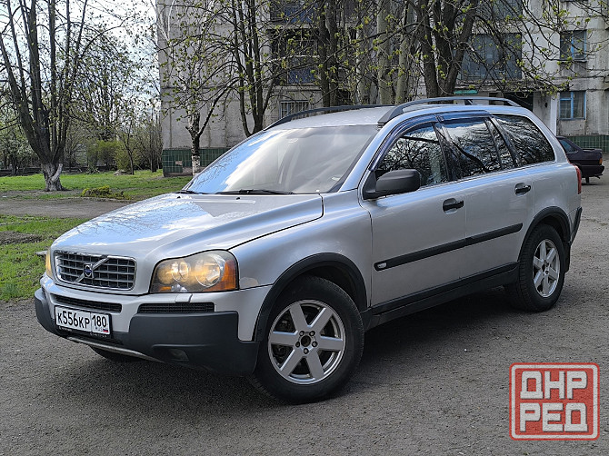 Продам полноприводный Volvo XC 90 с 2.5 бензиновым мотором на автомате в очень богатой комплектации. Енакиево - изображение 1