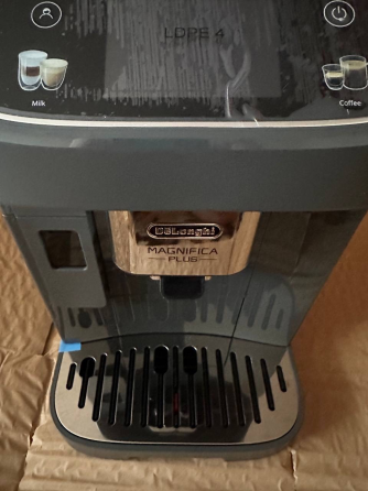 Кофемашина Delonghi в идеальном состоянии!!! Донецк