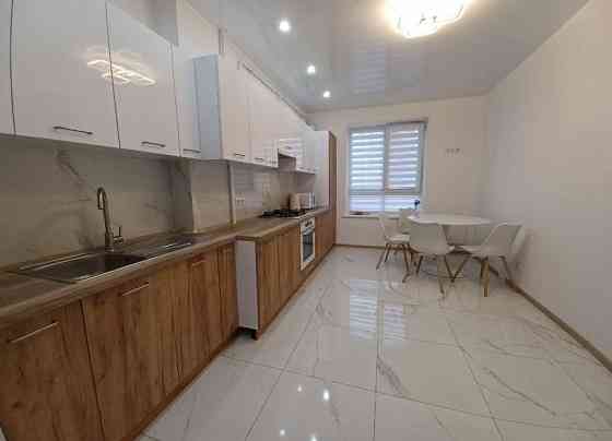 Донецк Жк Центральный Киевский район 2-х ком Хозяйка Донецк